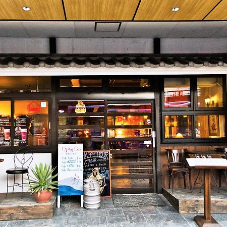טאנאבה Django Hostel & Lounge מראה חיצוני תמונה
